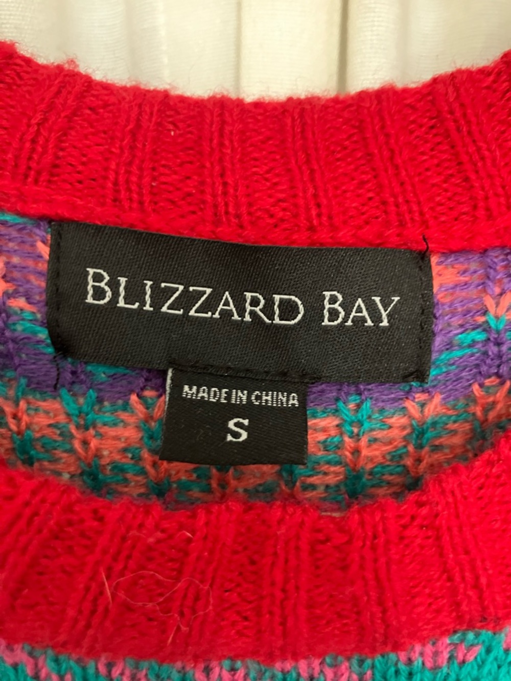 Pink Flamingo Christmas Sweater! - Picture 6 of 7
